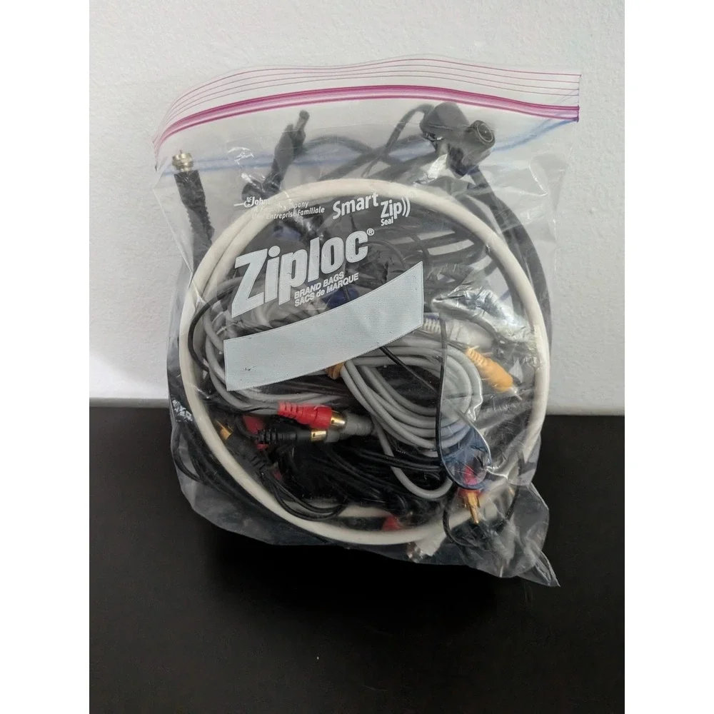 Miscellaneous Cable‎ Lot Audio Video AV Cables Etc 2.3lbs